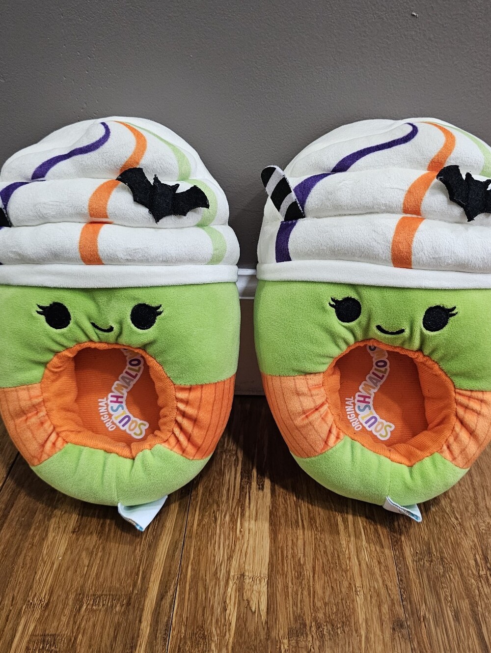 Squishmallows Halloween Johanna Witches Brew Plush Slippers Kids Size 4/5